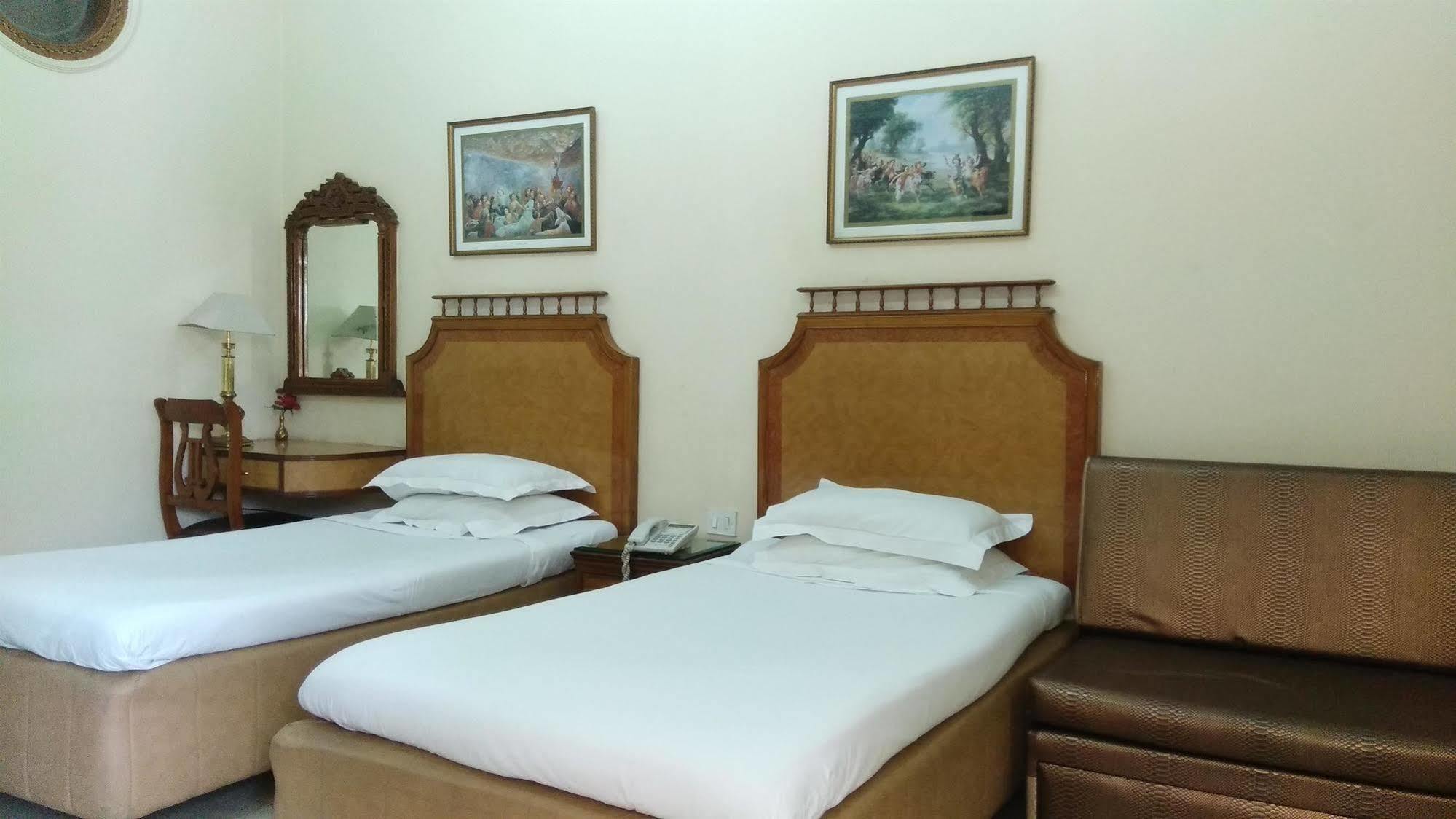 Bajaj Indian Home Stay Nueva Delhi Exterior foto